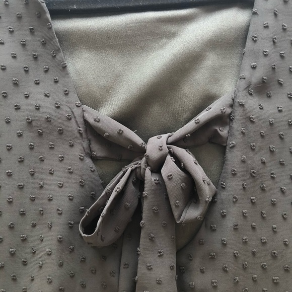 Tie Back Chiffon Dress - Picture 7 of 7